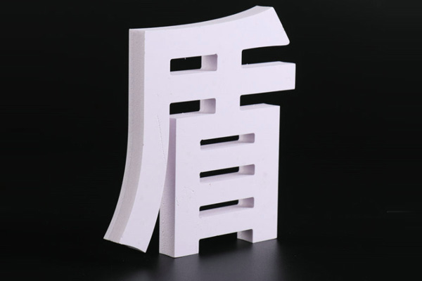 廣告雕刻機(jī)加工PVC字 廣告雕刻機(jī)加工PVC字