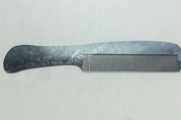 得馬激光切割機(jī)切割鍍鋅板 得馬激光切割機(jī)切割鍍鋅板